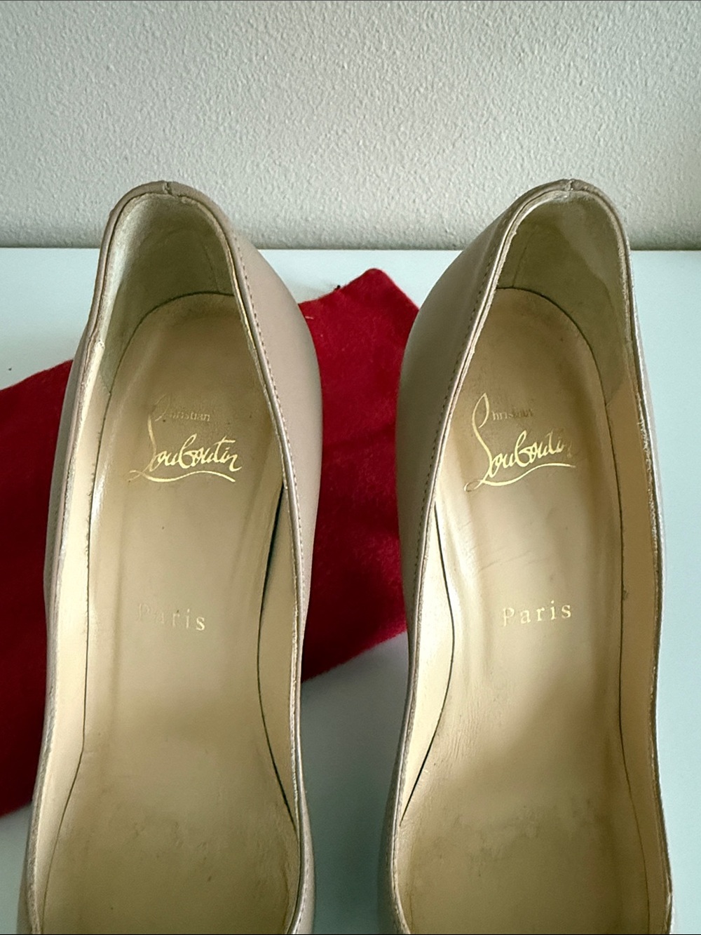 Christian Louboutin Nude Apostrophy Leather Pumps 36.5 - Picture 3 of 6